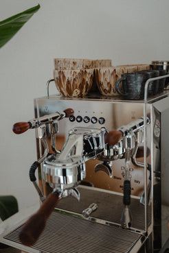 barista tasse Siebträger Cappuccino maria margo keramik